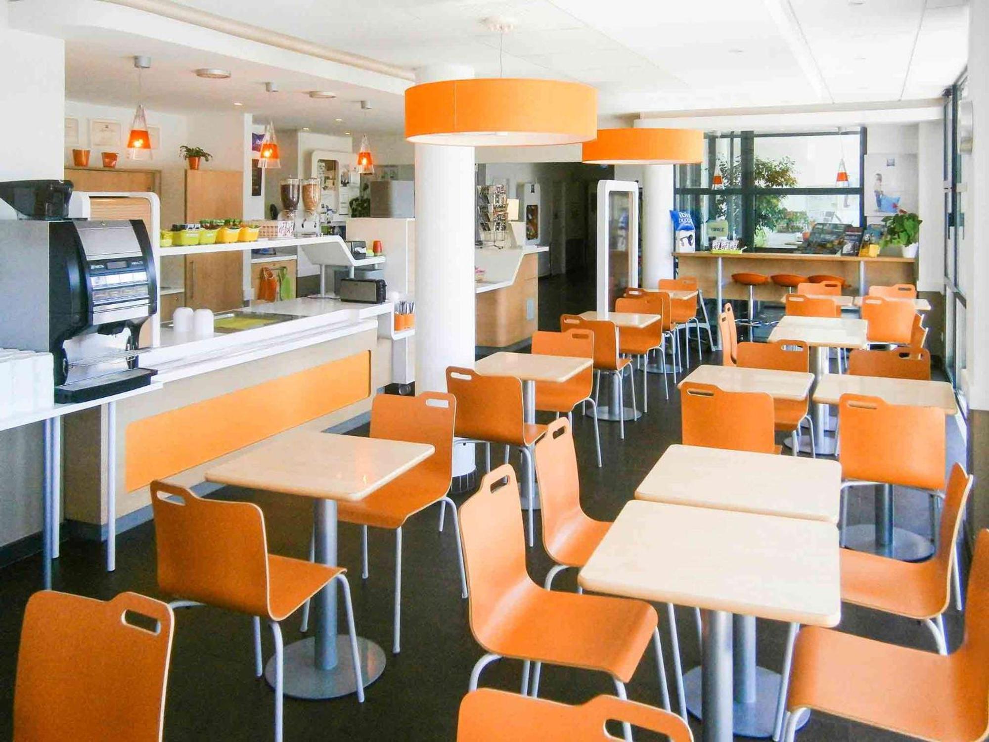 Ibis Budget Tours Nord Εξωτερικό φωτογραφία